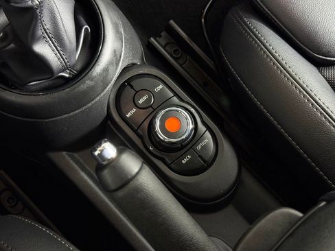 Used 2021 MINI Cooper S FWD image 14