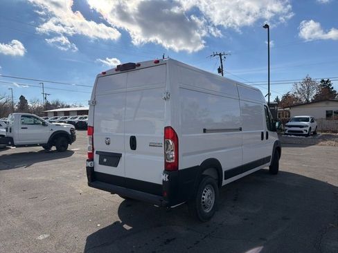 New 2026 RAM ProMaster 2500 w/ Convenience Group image 3