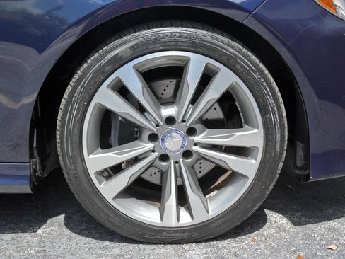 Used 2014 Mercedes-Benz E 350 Sedan w/ Premium 1 Package image 28