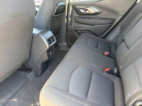 Certified 2024 GMC Terrain SLE w/ Driver Convenience Package FWD image 18