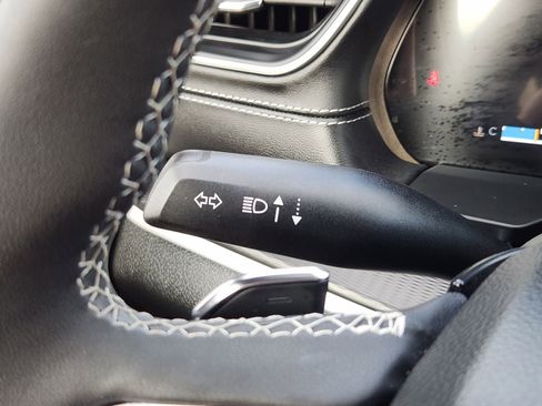 Used 2024 Jeep Grand Cherokee L Altitude image 40