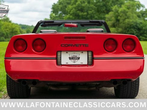 Used 1988 Chevrolet Corvette Convertible RWD image 37