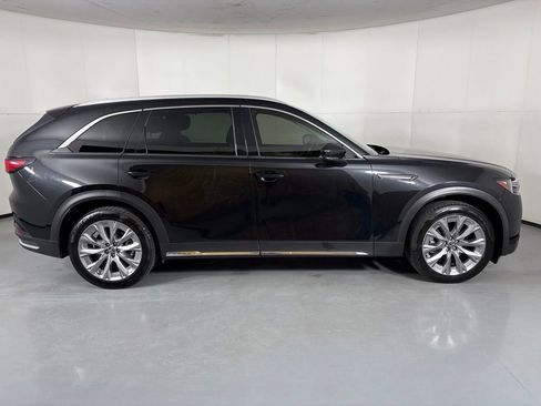 Used 2024 MAZDA CX-90 3.3 Turbo w/ Premium Package AWD/4WD image 9