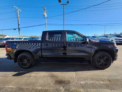 Used 2025 Chevrolet Silverado 1500 RST image 6