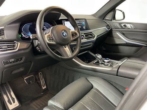 Certified 2023 BMW X5 xDrive45e w/ Executive Package AWD/4WD image 21