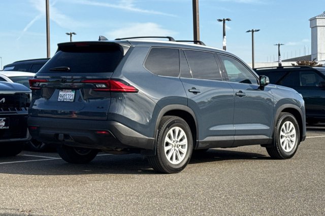 Used 2024 Toyota Grand Highlander AWD image 5