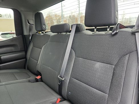 Used 2021 Chevrolet Silverado 1500 LT image 24