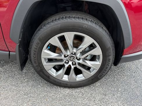 Used 2025 Toyota RAV4 XLE Premium FWD image 20