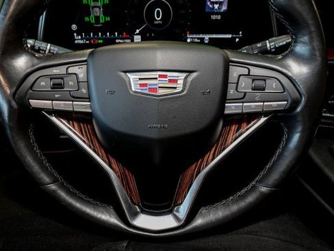 Used 2021 Cadillac Escalade ESV Premium Luxury image 37