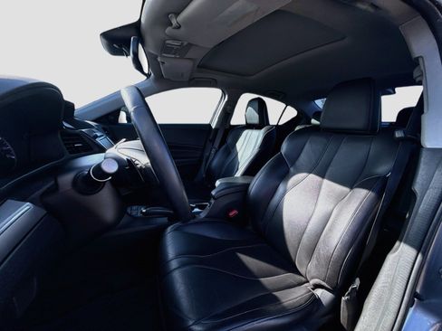 Used 2019 Acura ILX FWD image 11