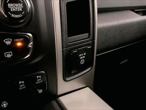 Used 2017 RAM 1500 Big Horn image 32