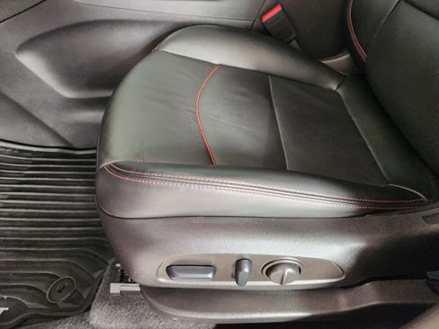 Used 2023 Chevrolet Equinox RS w/ RS Leather Package image 26