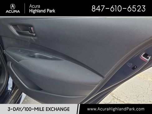 Used 2025 Toyota Corolla LE FWD image 10