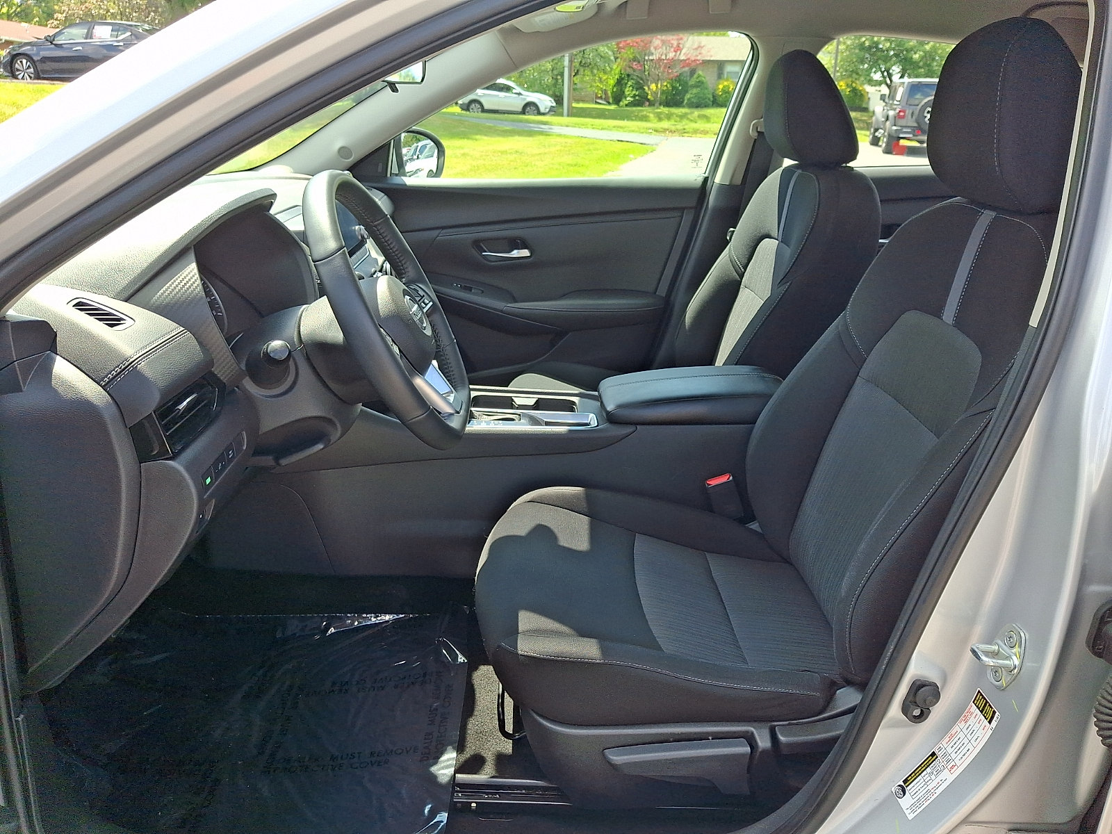 Used 2023 Nissan Sentra SV w/ All-Weather Package FWD image 13
