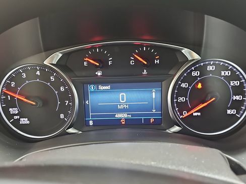 Used 2024 GMC Terrain SLE w/ Driver Convenience Package FWD image 30