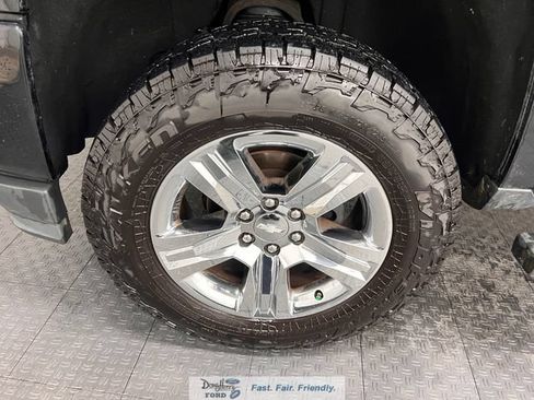 Used 2018 Chevrolet Silverado 1500 Custom w/ Custom Value Package RWD image 20
