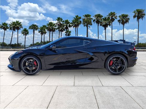 Used 2020 Chevrolet Corvette Stingray Premium Cpe w/ 3LT Preferred Equipment Group image 5