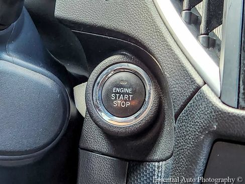 Used 2024 Subaru Forester Premium AWD/4WD image 19