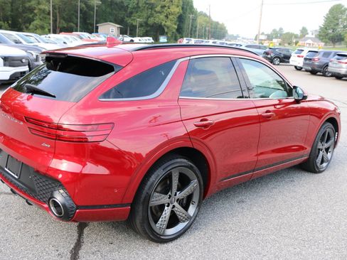 Used 2023 Genesis GV70 2.5T w/ Sport Prestige Package AWD/4WD image 8