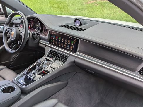 Certified 2023 Porsche Panamera 4 Platinum Edition w/ Assistance Package AWD/4WD image 22