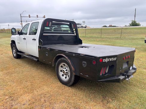 Used 2013 Chevrolet Silverado 3500 W/T RWD image 3