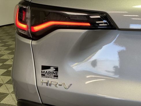 Used 2023 Honda HR-V LX image 35