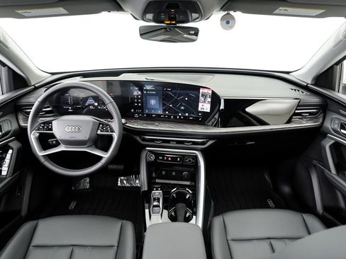 New 2025 Audi Q5 Premium Plus image 18