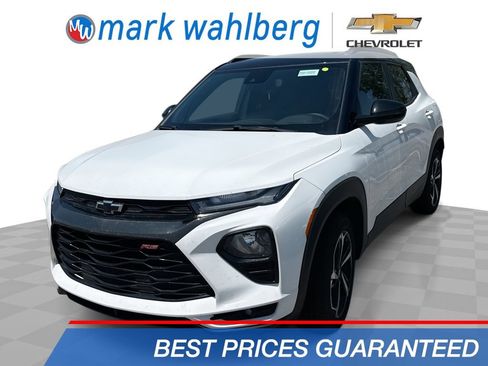Used 2023 Chevrolet TrailBlazer RS w/ Convenience Package AWD/4WD image 1
