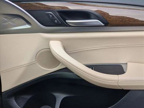 Used 2018 BMW X3 xDrive30i image 26