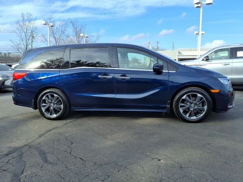 Used 2022 Honda Odyssey Elite image 8