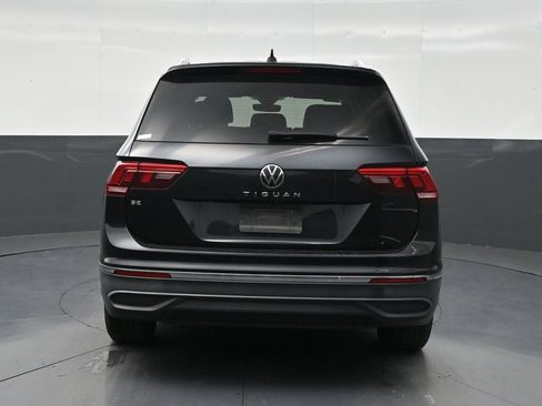 Used 2024 Volkswagen Tiguan SE FWD image 4