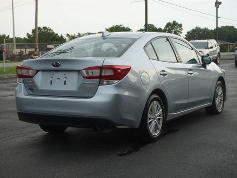 Used 2017 Subaru Impreza 2.0i Premium AWD/4WD image 5