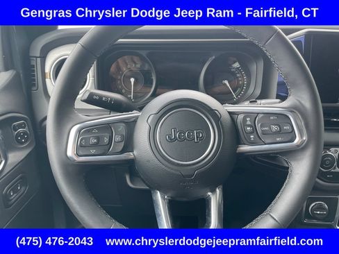 Certified 2025 Jeep Wrangler Unlimited Sahara AWD/4WD image 56