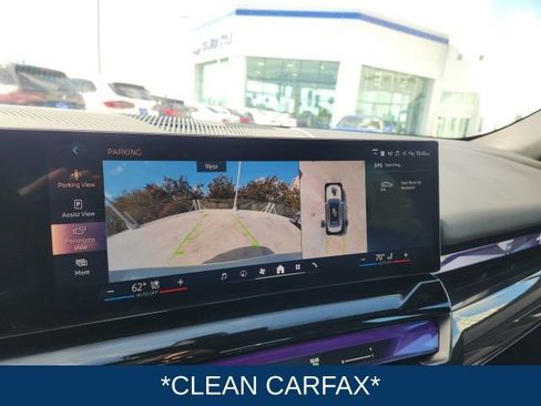 Used 2024 BMW i5 eDrive40i image 5