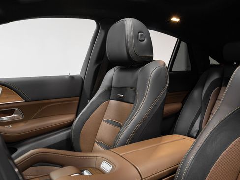 Used 2024 Mercedes-Benz GLE 53 AMG 4MATIC Coupe image 13