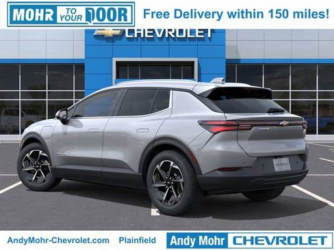 New 2026 Chevrolet Equinox EV LT image 3
