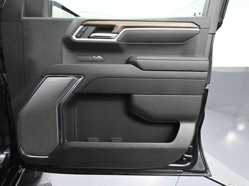 Used 2024 Chevrolet Silverado 1500 High Country w/ High Country Premium Package image 52