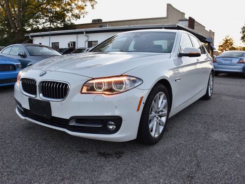 Used 2016 BMW 535i xDrive Sedan AWD/4WD image 3