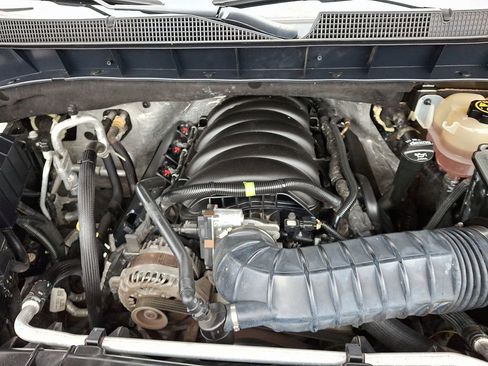 Used 2019 Chevrolet Silverado 1500 LT w/ All-Star Edition image 30