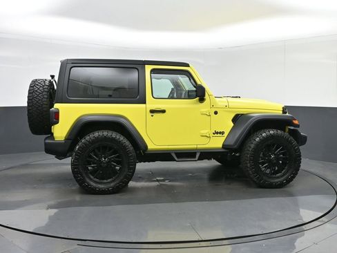 Used 2024 Jeep Wrangler Sport AWD/4WD image 8