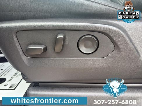 Used 2025 GMC Sierra 1500 SLT AWD/4WD image 12