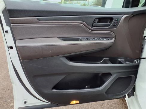 Used 2020 Honda Odyssey Touring image 14