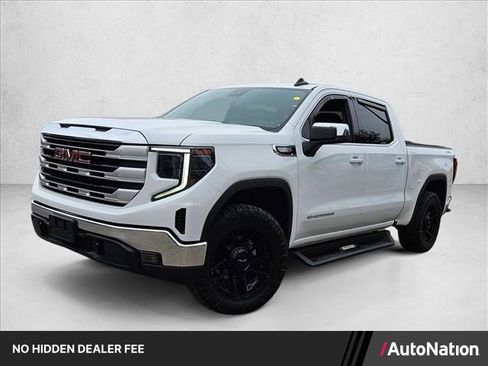 Used 2022 GMC Sierra 1500 SLE AWD/4WD image 1