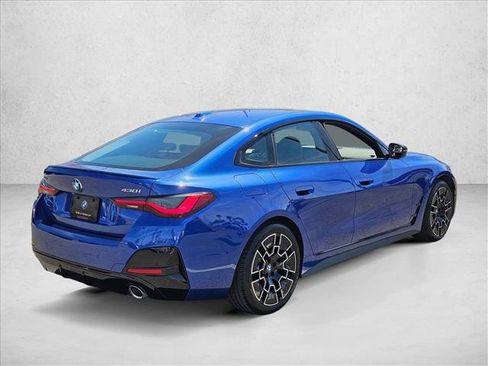 Used 2025 BMW 430i xDrive w/ M Sport Package image 5