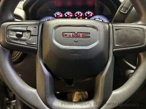 Used 2024 GMC Sierra 1500 Pro w/ Graphite Edition AWD/4WD image 18