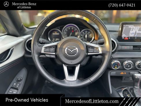 Used 2019 MAZDA MX-5 Miata Grand Touring image 14
