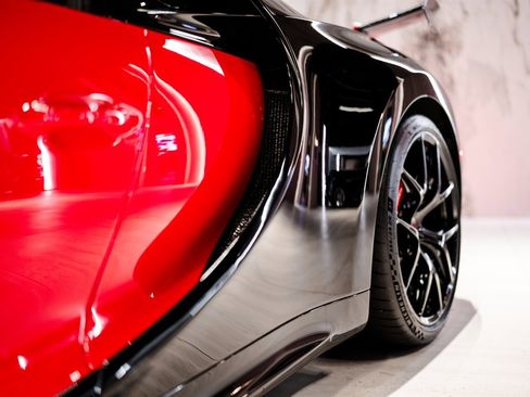Used 2022 Bugatti Chiron Pur Sport image 10