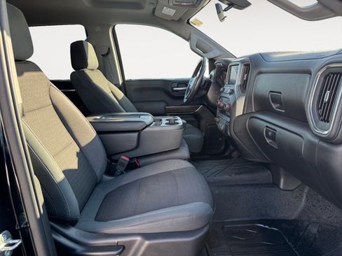 Used 2019 Chevrolet Silverado 1500 LT w/ All-Star Edition image 17