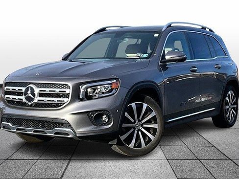 Certified 2023 Mercedes-Benz GLB 250 4MATIC image 2