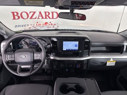 New 2026 Ford F250 XL w/ XL Chrome Package image 10